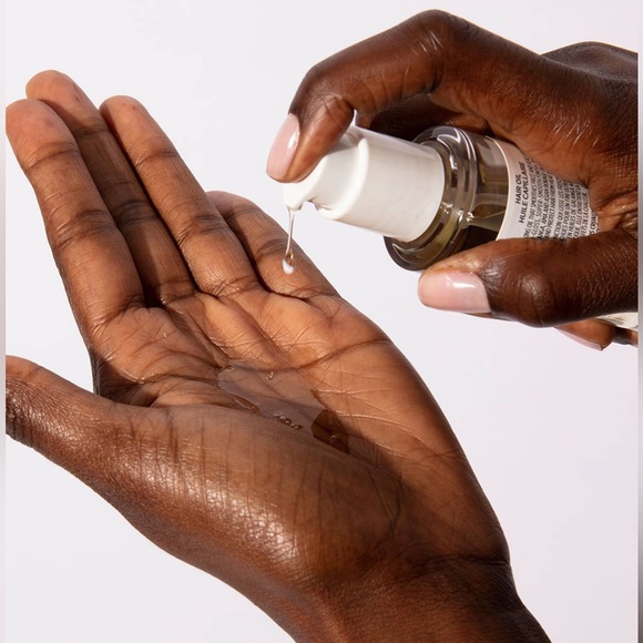 OUAI Hair Oil, .45 FL OZ.🌟Host Pick Winner🥇 - Picture 4 of 7